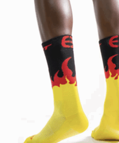 Alternative view of Kit de Duas Meias Esportivas com Desconto